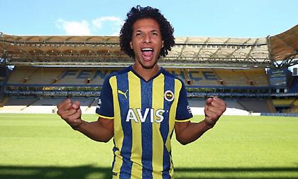 «Έχει αποφασιστεί να φύγει από τη Φενέρ ο Αράο»