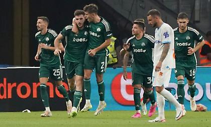 Αλάνθαστοι «πράσινοι» και ήρωας Μπρινιόλι: Η διαδικασία των πέναλτι στο «Βελοντρόμ»!