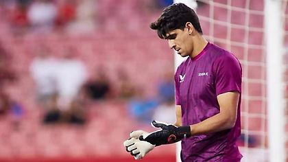 Τα βρήκε η Σεβίλλη με την Αλ Χιλάλ για τον Μπόνο