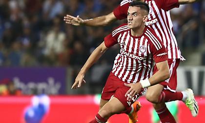 Αλεξανδρόπουλος: «Όταν πήγε η μπάλα μέσα σκέφτηκα την οικογένεια μου και τον κόσμο του Ολυμπιακού»