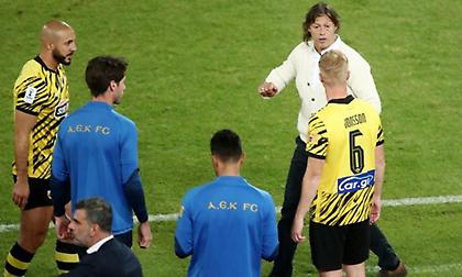 Τσακίρης: «Στην ΑΕΚ λείπει ο ρυθμός και τα συνεχόμενα παιχνίδια θα της τον δώσουν εφόσον προκριθεί»