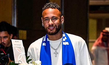 Έφτασε στη Σαουδική Αραβία και αποθεώθηκε ο Νεϊμάρ!