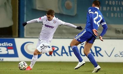 Νωρίς το μεσημέρι στην Αθήνα ο Μπρνιτς για Ολυμπιακό