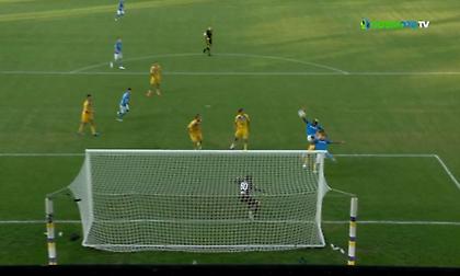 Ασύλληπτη ασίστ του Οσιμέν που... πέταξε - Ακυρώθηκε το γκολ!