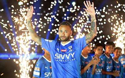 Υπερπαραγωγή και πανζουρλισμός στην παρουσίαση του Νεϊμάρ από την Αλ Χιλάλ!