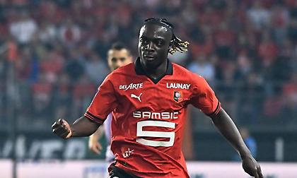 Γίνεται «πολίτης» ο Ντοκού: Τα βρήκαν Μάντσεστερ Σίτι και Ρεν - Πάνω από 60 εκατ. ευρώ το deal