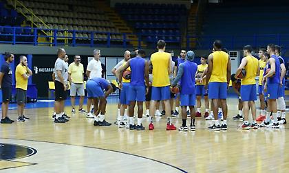 Σπανούλης στην «πρώτη» του Περιστερίου bwin: «Να έχουμε μια καλή χρονιά αντάξια των προσδοκιών»