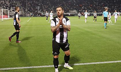 «Προσπέρασε» τον Κούδα, έγραψε ιστορία και… κυνηγάει Χαλκιά ο Βιεϊρίνια!