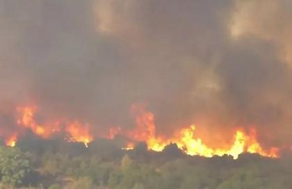 Φωτιά στη Ροδόπη: Νέο μήνυμα από το 112 για εκκενώσεις οικισμών προς Κομοτηνή
