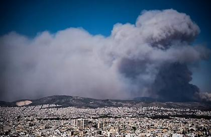 Meteo: «Εκρηκτική» η δασική πυρκαγιά στην Πάρνηθα - Τι είναι το «πυρονέφος» που δημιούργησε
