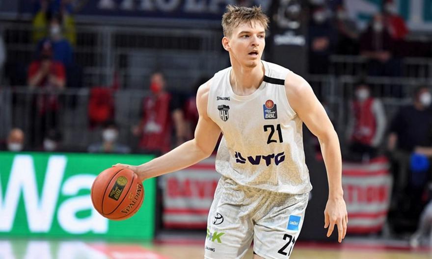 Εφές: Ανακοίνωσε την απόκτηση του Χόλατς