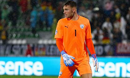 Συμφώνησε με τον Πέρετς για να πλαισιώσει τον Νόιερ η Μπάγερν