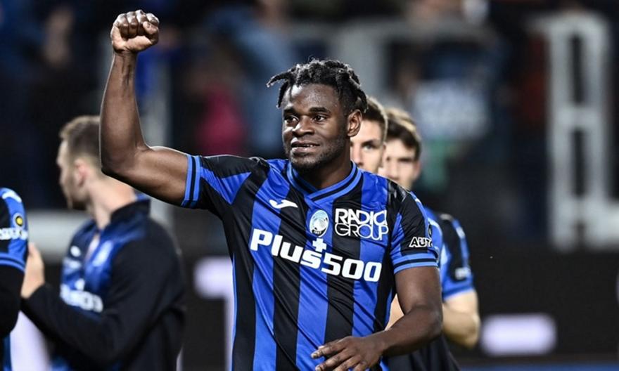 «Παγώνουν» οι διαπραγματεύσεις για Ζαπάτα