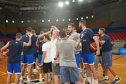 Προπόνηση στο… κόκκινο για την Εθνική μπάσκετ