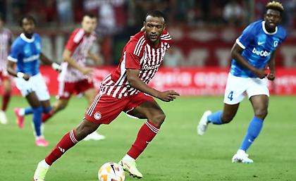 Με Βρουσάι δεξί μπακ και Ελ Κααμπί στην κορυφή: Η ενδεκάδα του Ολυμπιακού