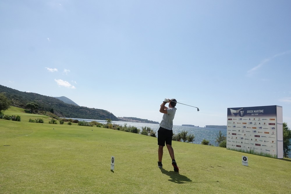 Το Greek Maritime Golf Event στηρίζει τη «Η Φλόγα»