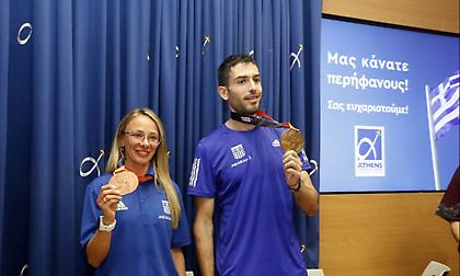 Τεντόγλου και Ντρισμπιώτη επέστρεψαν στην Ελλάδα μετά τον θρίαμβο στη Βουδαπέστη