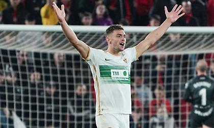 Μπογέ: Ολοκληρώνεται η μεταγραφή του στη Γρανάδα, αποχαιρέτησε τον κόσμο της Έλτσε