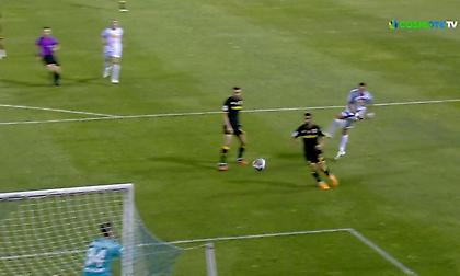 Έφτασε κοντά σε δεύτερο γκολ η Λαμία: Στο δοκάρι το διαγώνιο σουτ του Τσιλούλη