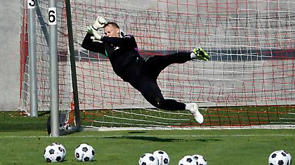 Πλησιάζει η... πρόωρη επιστροφή του Νόιερ στη Μπάγερν Μονάχου!