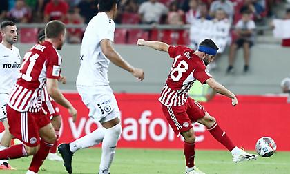 Ολυμπιακός: Η σπάνια περίπτωση του Κίνι, του «Φουστέρ της άμυνας»