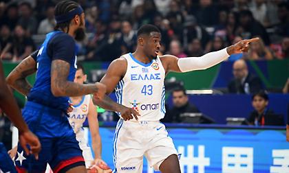 Αγωνία με Θανάση Αντετοκούνμπο στην Εθνική!