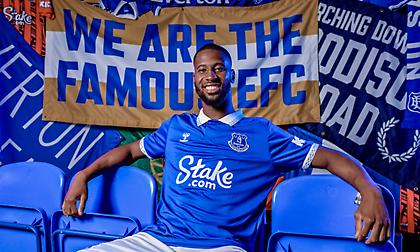 Ενίσχυση στην επίθεση για την Έβερτον: Ανακοίνωσε την απόκτηση του Μπέτο από την Ουντινέζε