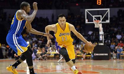 Έβαλε τέλος στην καριέρα του ο Γι Γιανλιάν, θρύλος του κινέζικου μπάσκετ