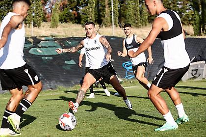 Τσορμπατζόγλου: «Ο ΠΑΟΚ θα κάνει το παιχνίδι του για να πετύχει τον πρώτο μεγάλο στόχο της σεζόν»