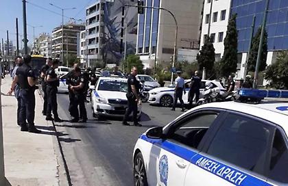 Μοσχάτο: Ελεύθεροι οι δύο αστυνομικοί που παρέσυραν 65χρονο με περιπολικό