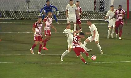 Άγγιξε το πρώτο του γκολ ο Έσε, τράνταξε το δοκάρι η μπάλα!