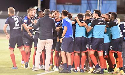 Το φάουλ (συν κόκκινη για τον Ατρόμητο) με το οποίο ο Οζέγκοβιτς έκανε το 1-0 για την Κηφισιά