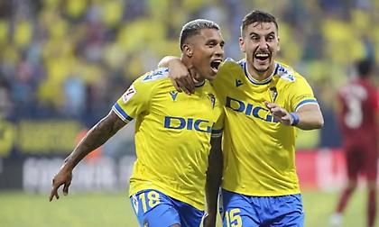 Έριξε τριάρα στη Βιγιαρεάλ η Κάντιθ