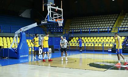 Πρεμιέρα στα φιλικά για Περιστέρι bwin και ΑΕΚ στα Άνω Λιόσια