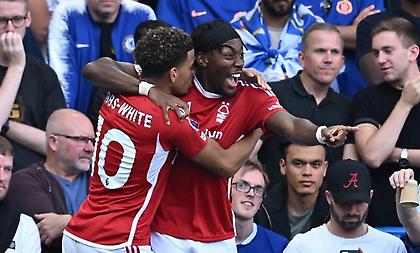 Αφού... κάρφωσε την Τσέλσι, πήγε να βάλει και το γκολ της χρονιάς ο Ελάνγκα!