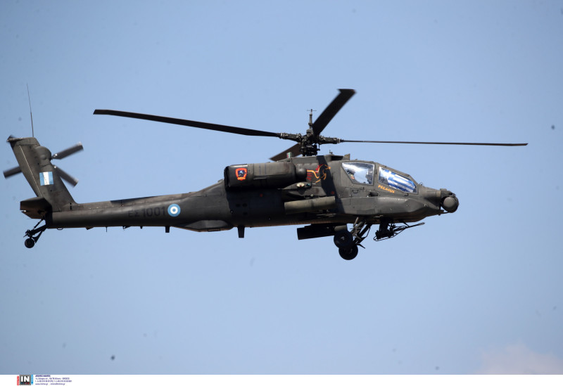 Athens Flying Week: Εικόνες από τo αεροπορικό σόου