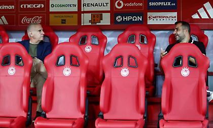 Ο Γιόβετιτς, ο Ντένις και οι άλλες λύσεις που κοιτάζει ο Ολυμπιακός για φορ