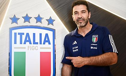 Μπουφόν: «Δεν ήταν δύσκολο να αποφασίσω να αποσυρθώ - Έχω υπέροχες αναμνήσεις από τον Βιάλι»