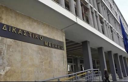 Πεθερά απαλλάχθηκε για την επίθεση στη νύφη - Κατηγορήθηκε ότι της επιτέθηκε με τα νύχια στο πρόσωπο