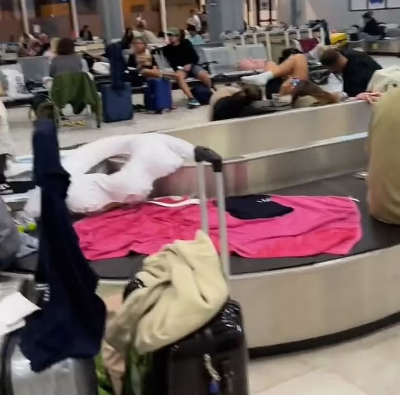 Σκιάθος: Δείτε video και φωτογραφίες από Βρετανούς