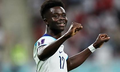 Κορυφαίος παίκτης της εθνικής Αγγλίας για δεύτερη σερί φορά ο Σάκα!