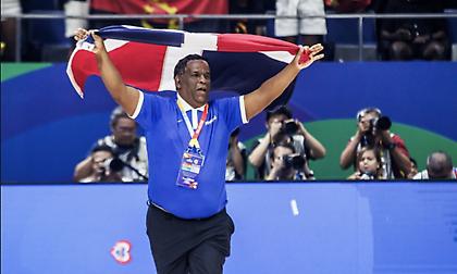 Πέθανε στην πτήση της επιστροφής από το Παγκόσμιο ο φυσιοθεραπευτής της Δομινικανής Δημοκρατίας