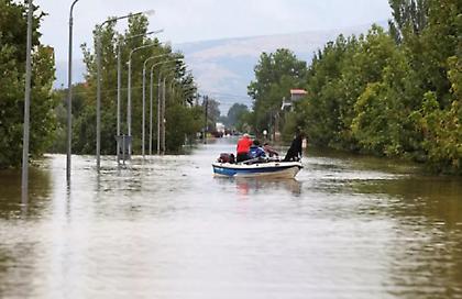 Έξι αγνοούμενοι από τις πλημμύρες στην Αγία Τριάδα Καρδίτσας!