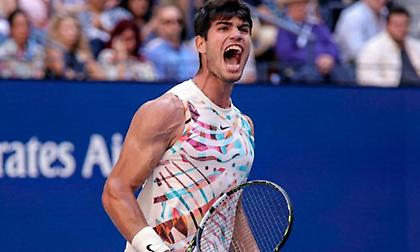 Νίκη Αλκαράθ επί Ζβέρεφ με συνοπτικές διαδικασίες