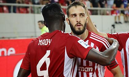 Προ των πυλών οι ανανεώσεις Φορτούνη-Καμαρά στον Ολυμπιακό