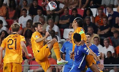 Η Ολλανδία εκμεταλλεύτηκε τα… μις ματς με την «κοντή» Ελλάδα