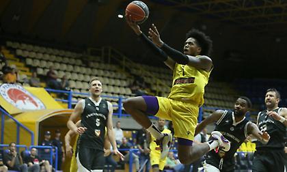 Τα αποκαλυπτήρια της ΑΕΚ του Ζοάν Πλάθα στο φιλικό με την Κλουζ (4η περίοδος)