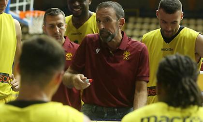 Πλάθα: «Δεν είμαι καθόλου ικανοποιημένος, κάναμε πολλά παιδικά λάθη»