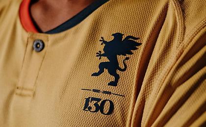 Η Τζένοα παρουσίασε την τρίτη φανέλα της και είναι αφιερωμένη στα 130 χρόνια από την ίδρυσή της