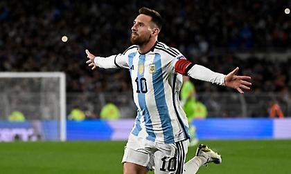 Απίθανος Μέσι, με φαουλάρα χάρισε νίκη στην Αργεντινή και έγραψε ιστορία